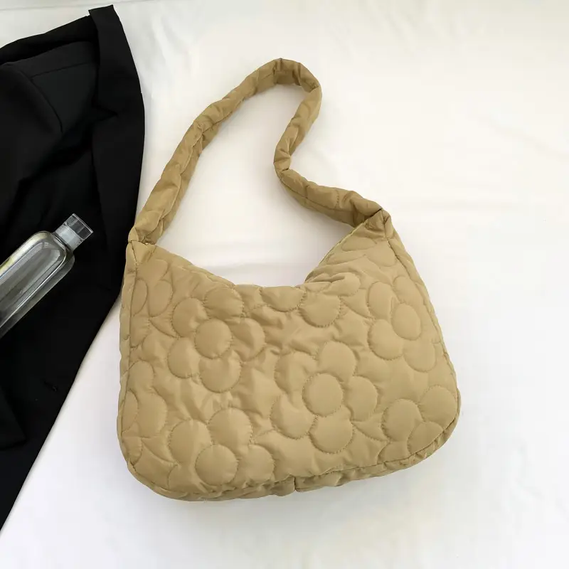 Black Quilted Shoulder Bag for Women 2023 Winter - Image 3