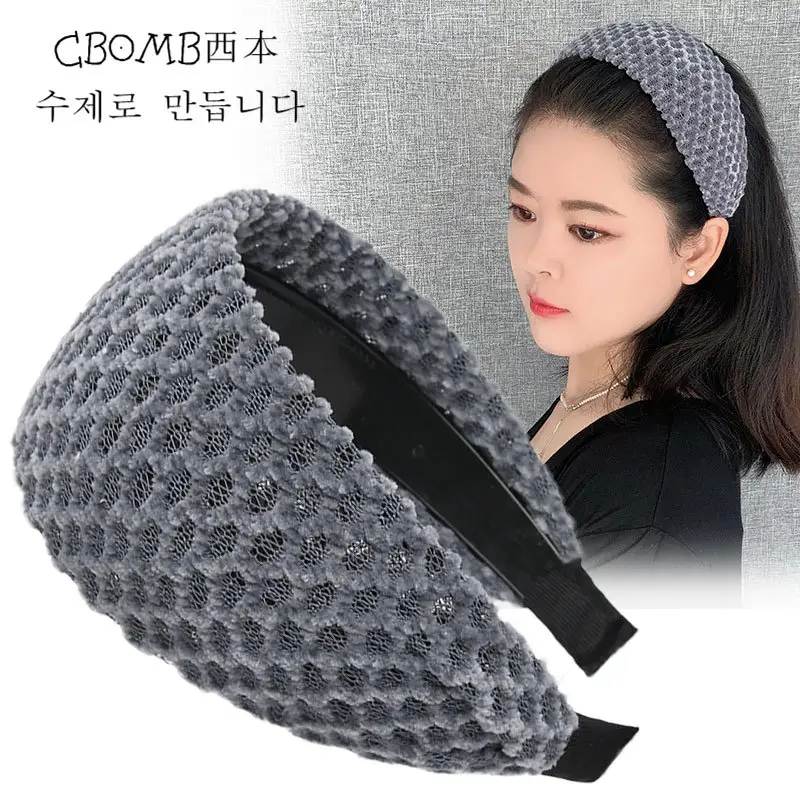 Black Faux Fur Wide Brim Headband with Hairpin - Image 6