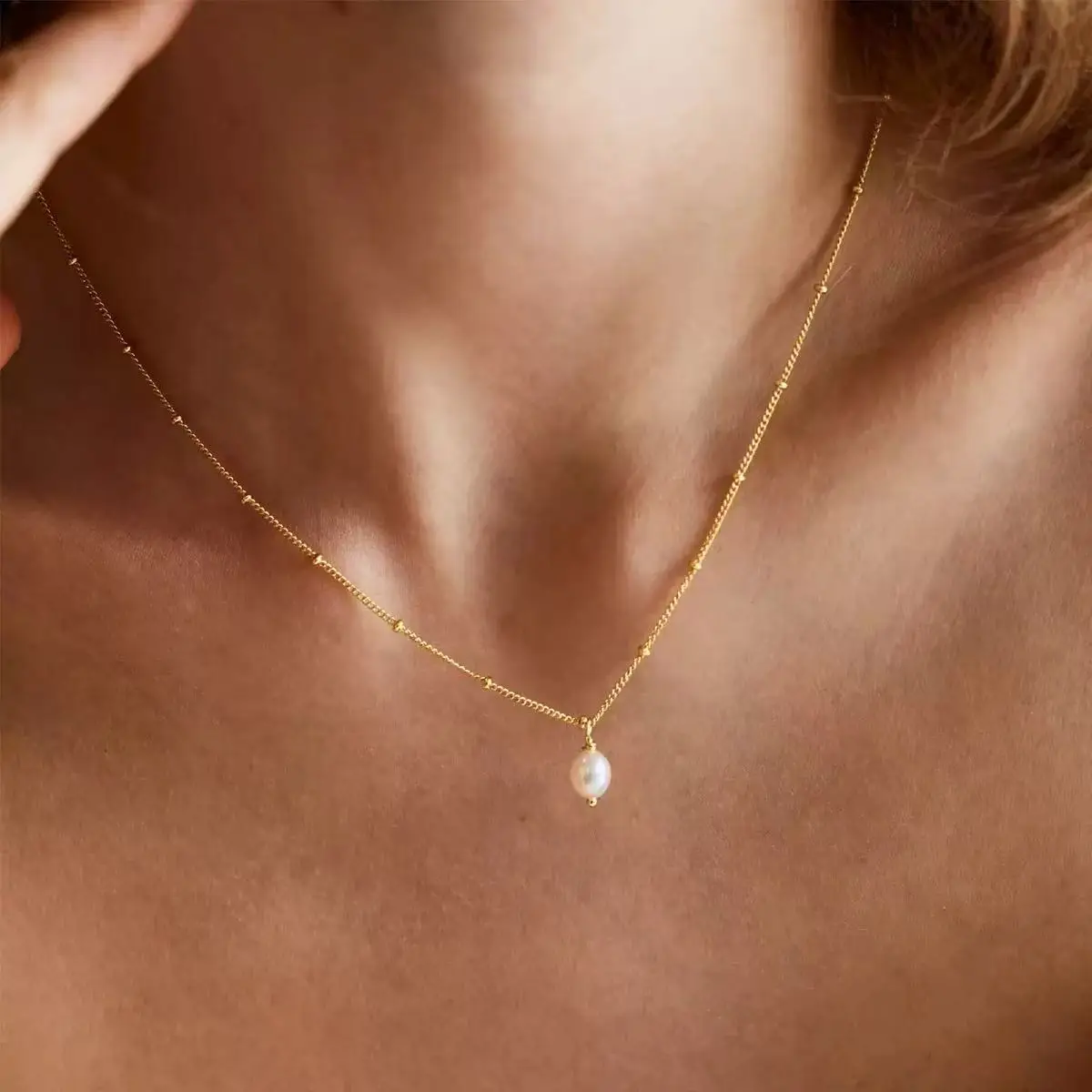 Nina Pearl Clavicle Chain for Girls High Grade Light