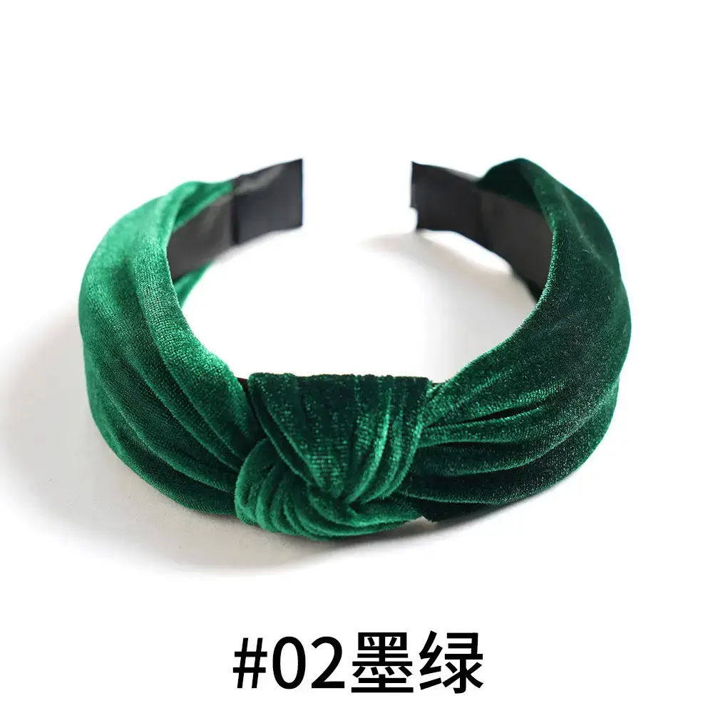 Green Knotted Velvet Headband for Women - Image 2
