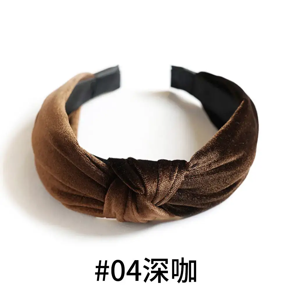 Green Knotted Velvet Headband for Women - Image 4