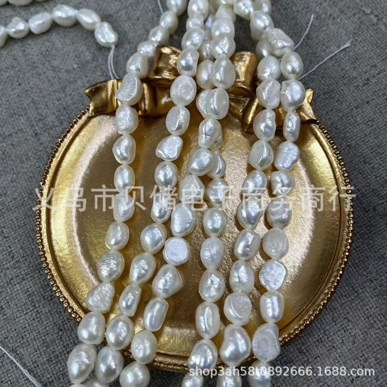Natural Freshwater Pearl 5-9MM Baroque Shaped Chain - Image 3