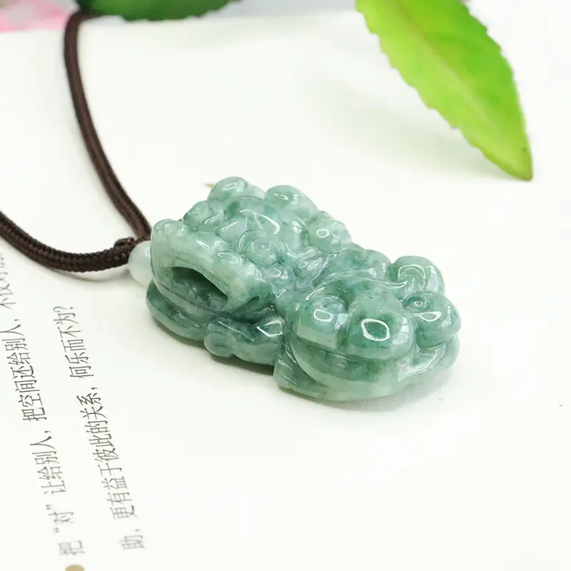 Aiyu Natural Jade Pendant Full Color Overlord Pixiu Necklace — feature 7