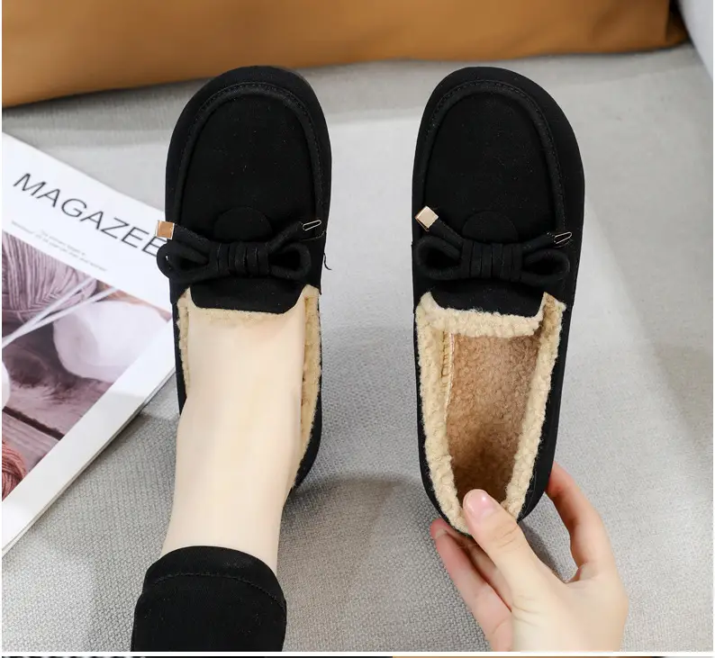 Women's Cotton Shoes 2025 Autumn and Winter Loafers with Plush Lining, Warm Casual Shoes, Flat Slip-On Shoes, Trendy Women's Footwear — feature 19