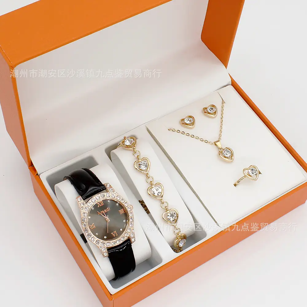 Gold Plated Heart Design Jewelry Set for Women — feature 4