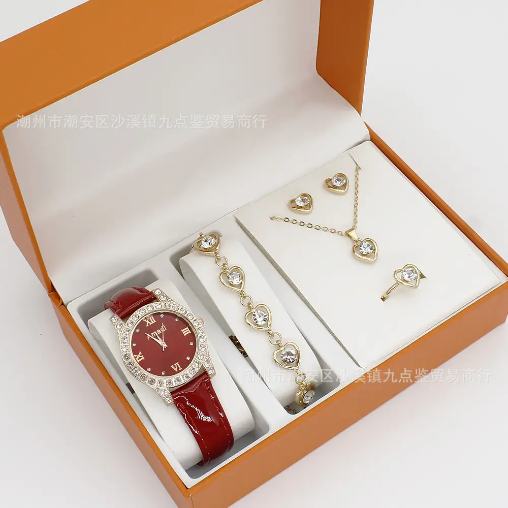 Gold Plated Heart Design Jewelry Set for Women — feature 9