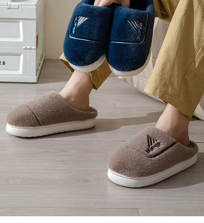 New Men's plus size cotton slippers winter home room velvet thickened thermal slippers men's wholesale one-piece delivery — feature 21