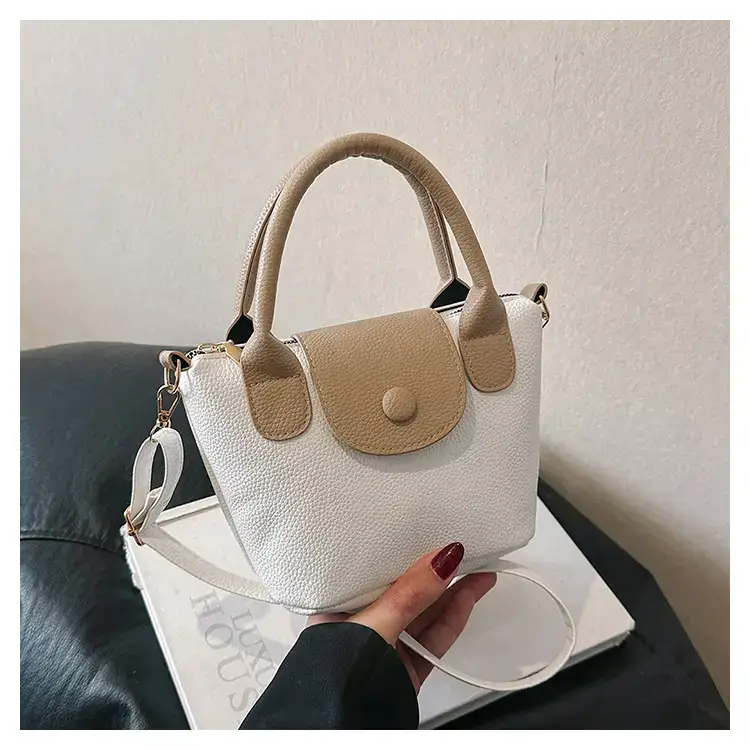 Women's Black Casual Mini Messenger Bag 2023 — feature 25