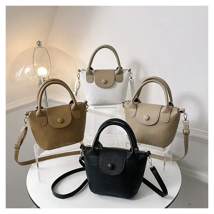 Women's Black Casual Mini Messenger Bag 2023 — feature 26