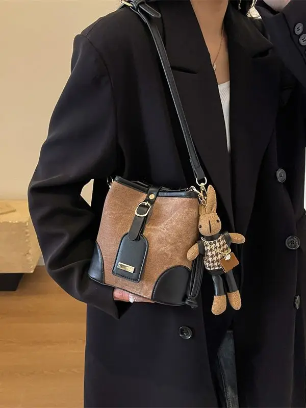 Korean Style Textured Shoulder Bag for Girls 2023 - Image 8