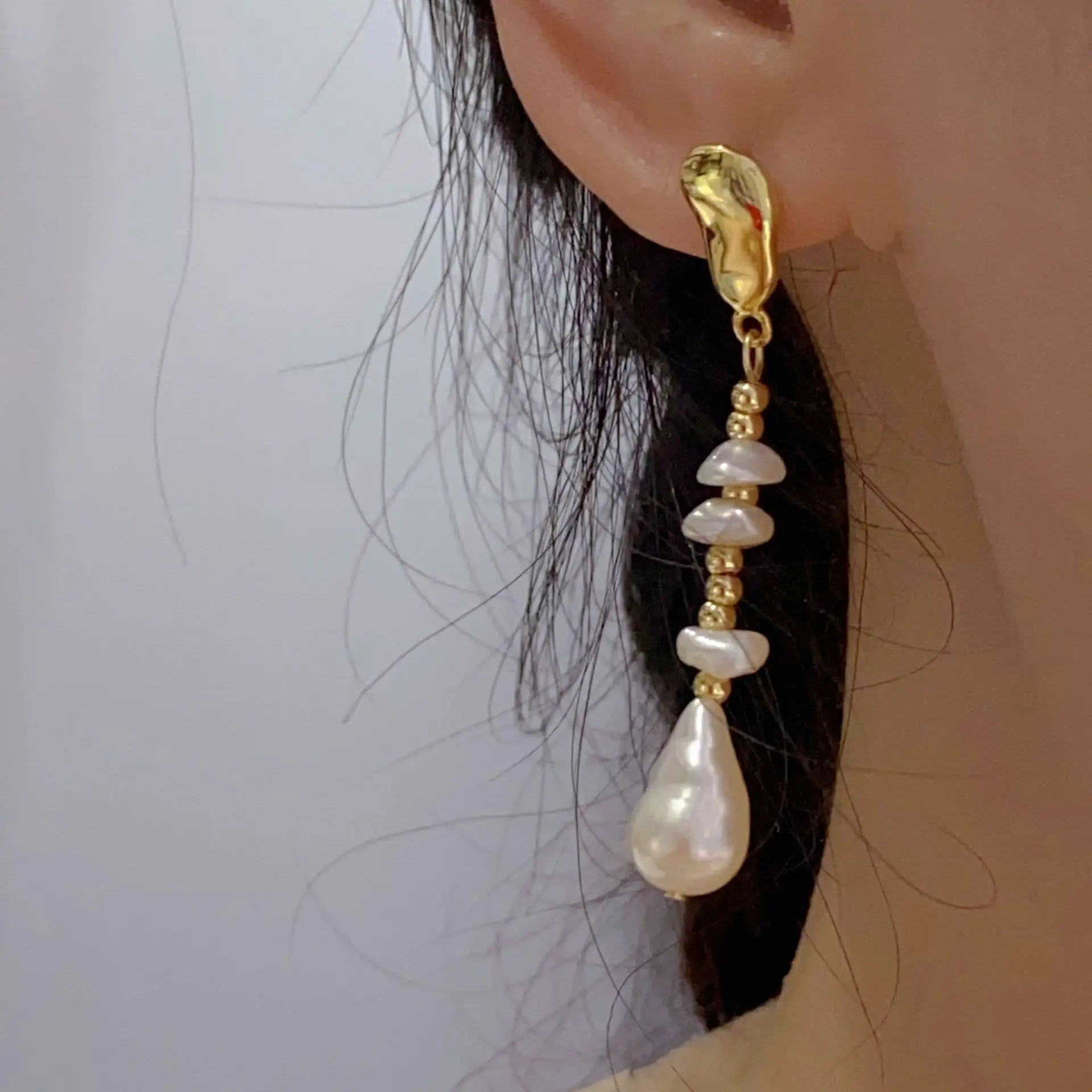 Natural Zhenduo Pearl Earrings Baroque Design - Image 2