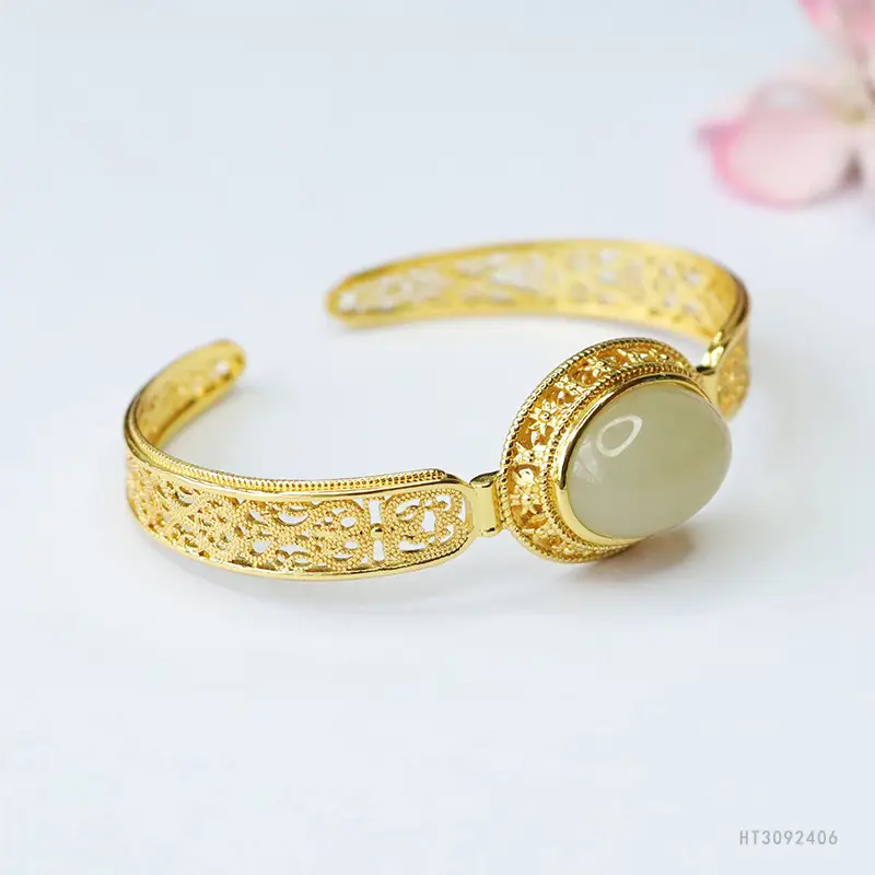Guan Yu Jade Bangle Bracelet for Women - Image 4