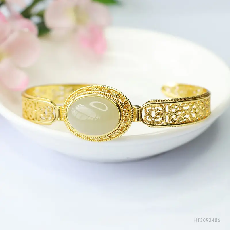 Guan Yu Jade Bangle Bracelet for Women — feature 7