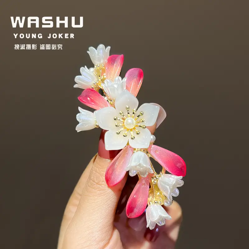 White Flower Pearl Spring Hair Clip for Women — feature 7