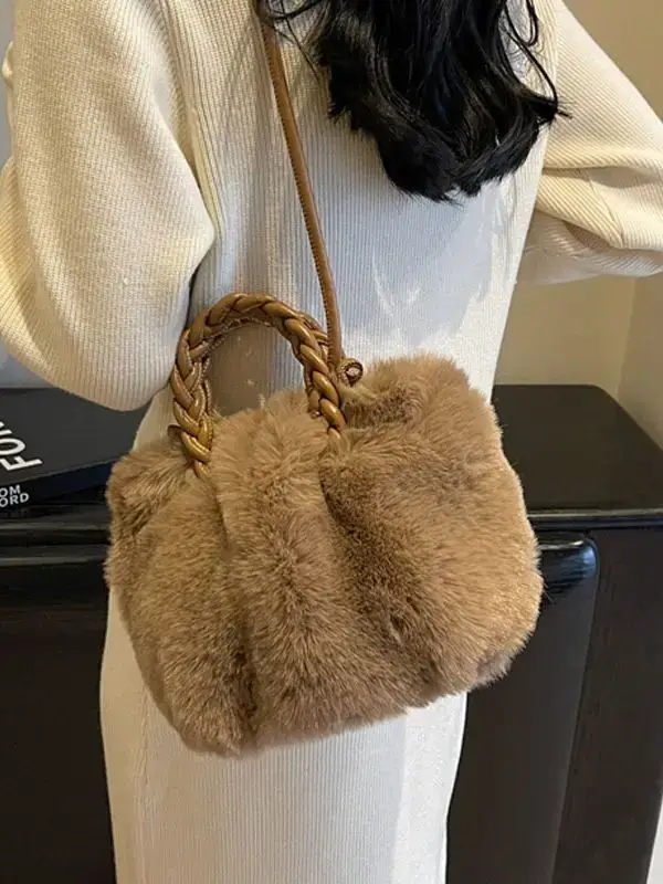 Plush Cloud Shoulder Bag for Women 2023