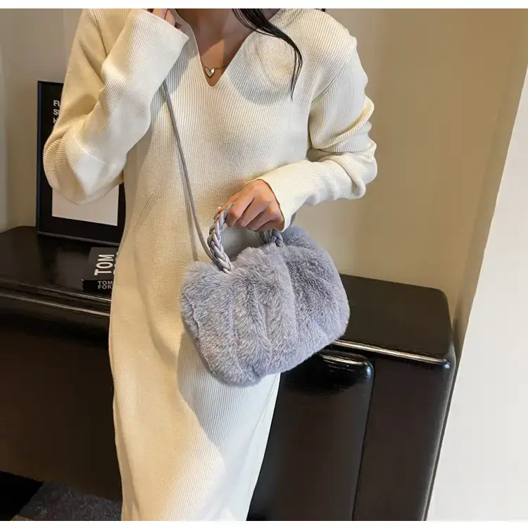 Plush Cloud Shoulder Bag for Women 2023 — feature 19
