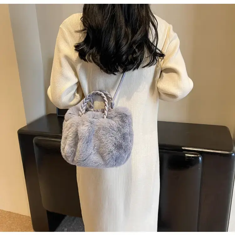 Plush Cloud Shoulder Bag for Women 2023 — feature 22