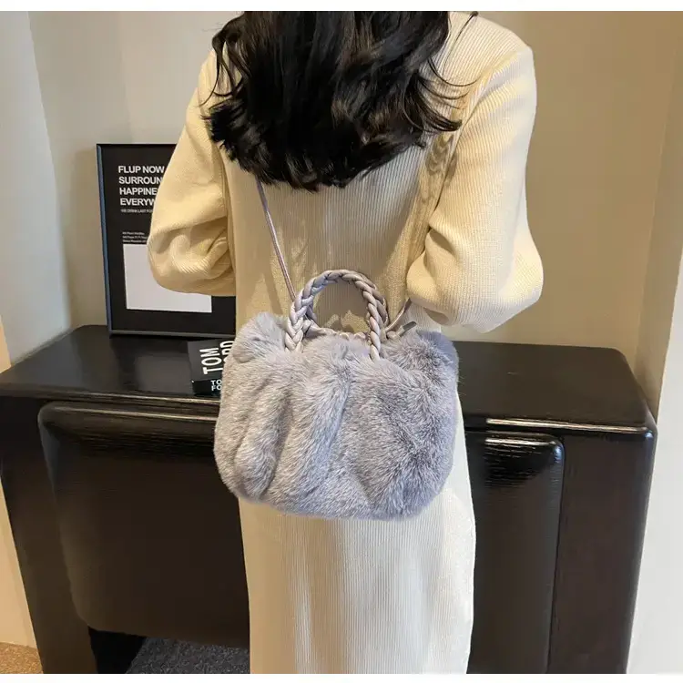 Plush Cloud Shoulder Bag for Women 2023 — feature 27