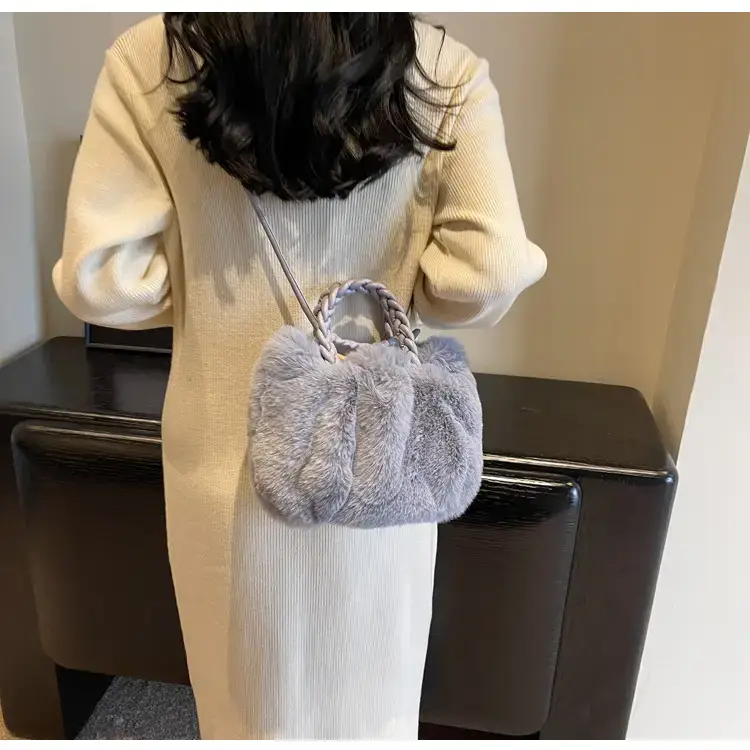 Plush Cloud Shoulder Bag for Women 2023 — feature 29