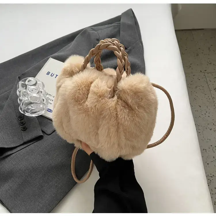 Plush Cloud Shoulder Bag for Women 2023 — feature 47