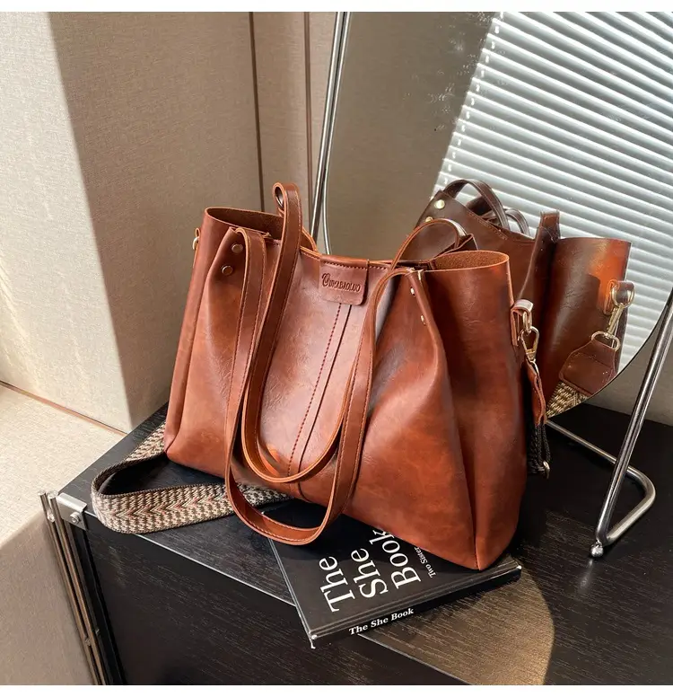 Women's Brown Leather Shoulder Tote Bag Large Capacity — feature 17