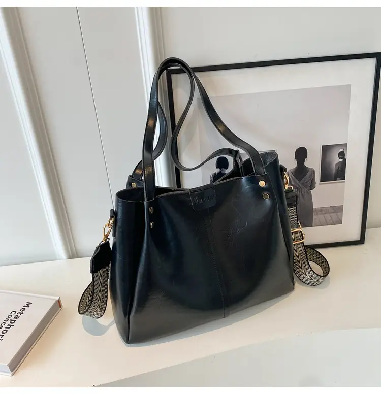 Women's Brown Leather Shoulder Tote Bag Large Capacity — feature 29