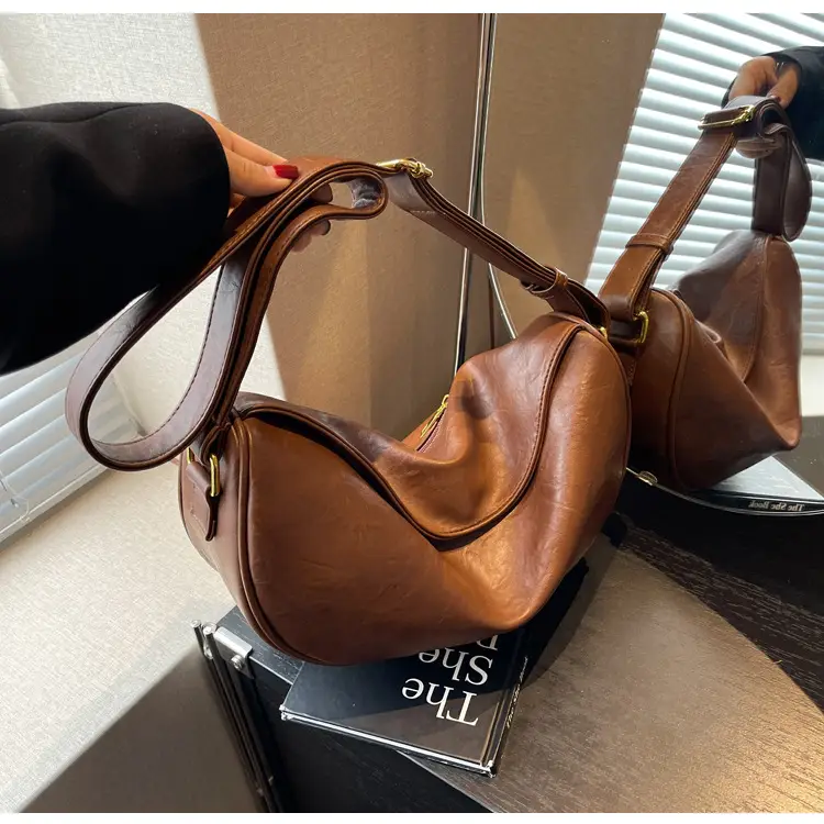 Women's Curved Leather Shoulder Bag Tan Autumn Winter 2023 — feature 19