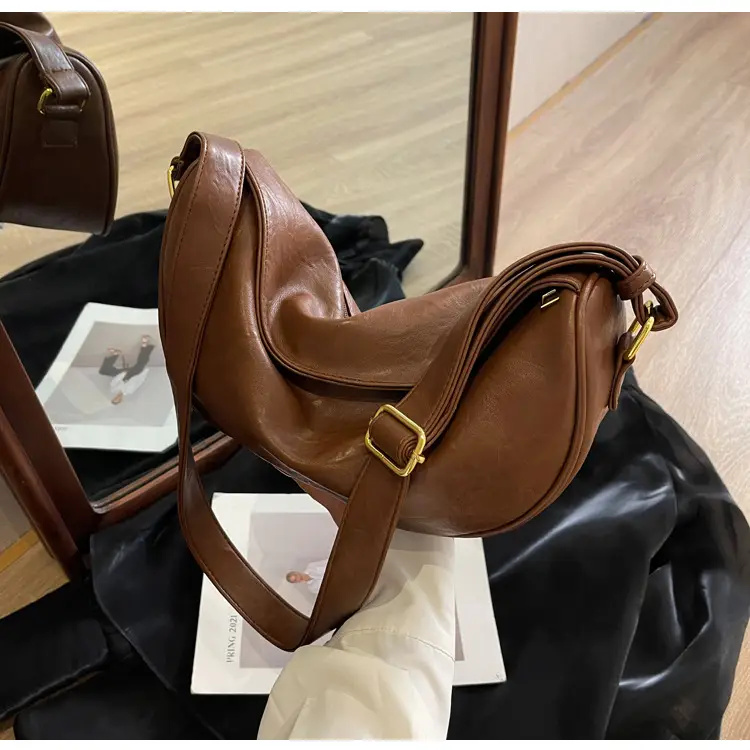Women's Curved Leather Shoulder Bag Tan Autumn Winter 2023 — feature 22