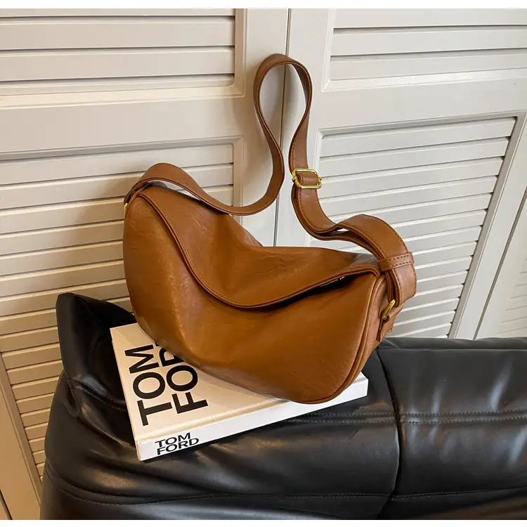 Women's Curved Leather Shoulder Bag Tan Autumn Winter 2023 — feature 25