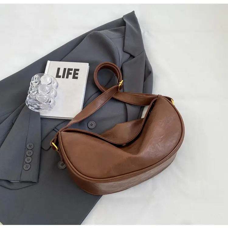 Women's Curved Leather Shoulder Bag Tan Autumn Winter 2023 — feature 39