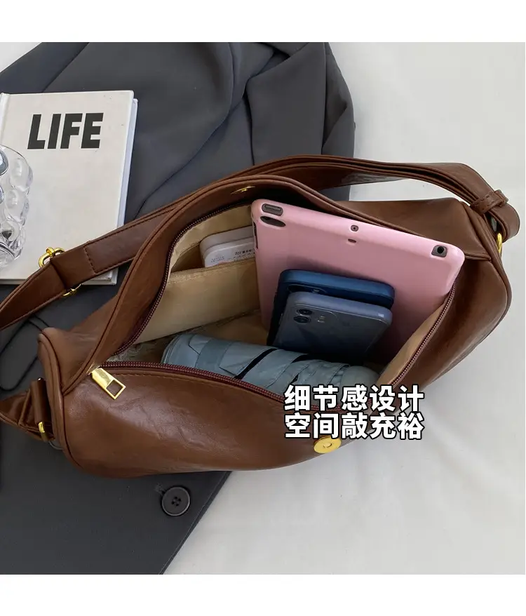 Women's Curved Leather Shoulder Bag Tan Autumn Winter 2023 — feature 9