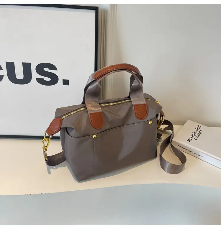 Large Capacity Crossbody Bag for Women — feature 33