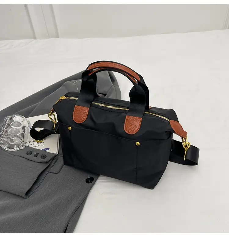 Large Capacity Crossbody Bag for Women — feature 41