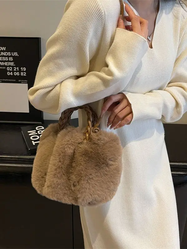 Plush Faux Fur Shoulder Bag for Women Winter 2023 - Image 8