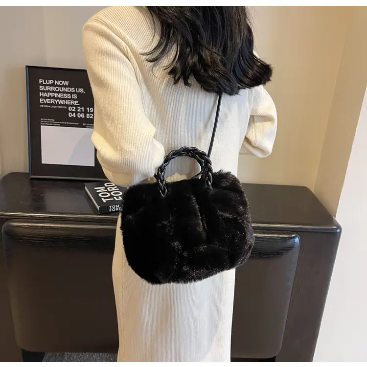 Plush Faux Fur Shoulder Bag for Women Winter 2023 — feature 13