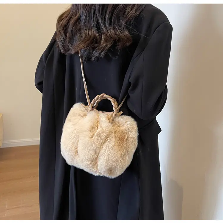 Plush Faux Fur Shoulder Bag for Women Winter 2023 — feature 18