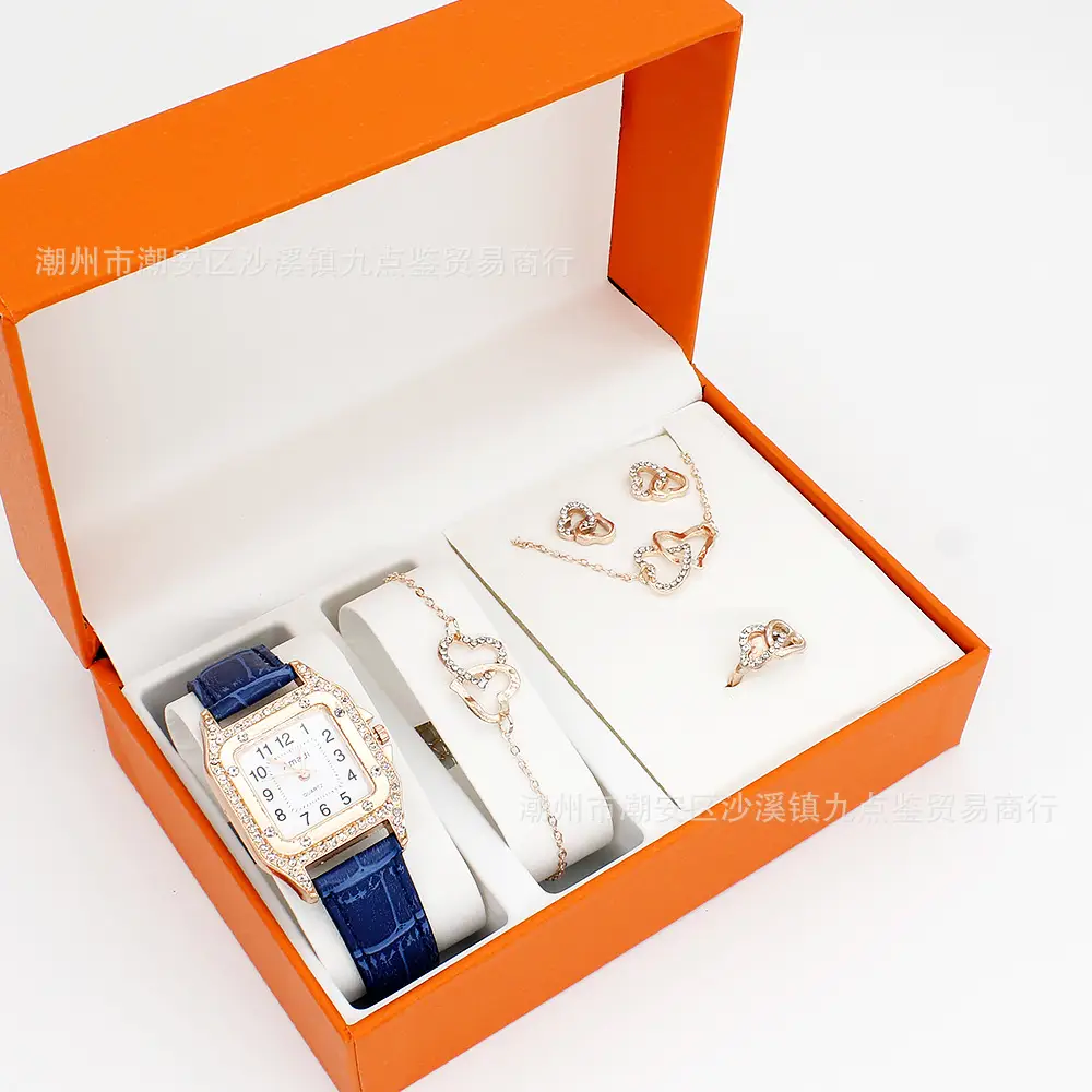 Heart Shaped Women's Watch Set with Belt & Jewelry — feature 7