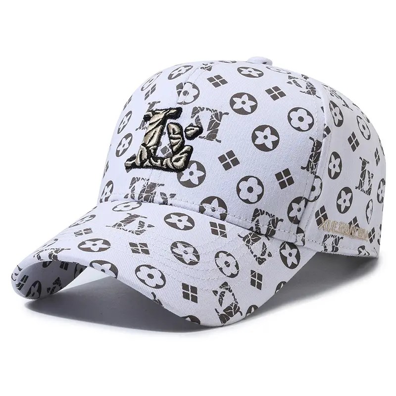 Men's Beige Graphic Cap with Socks Pattern - Image 2