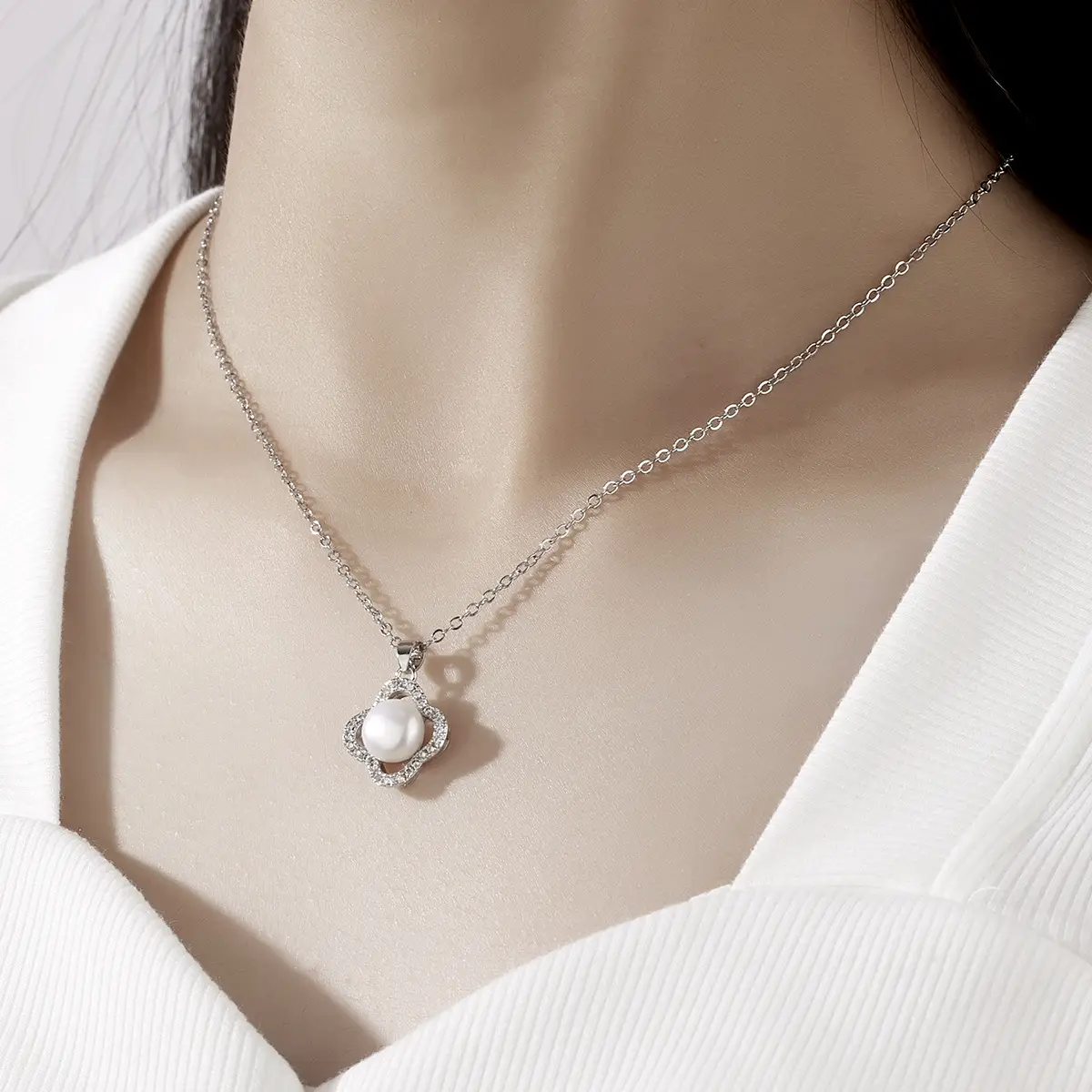 Japanese & Korean Style Pearl Pendant Set Gold Chain - Image 4