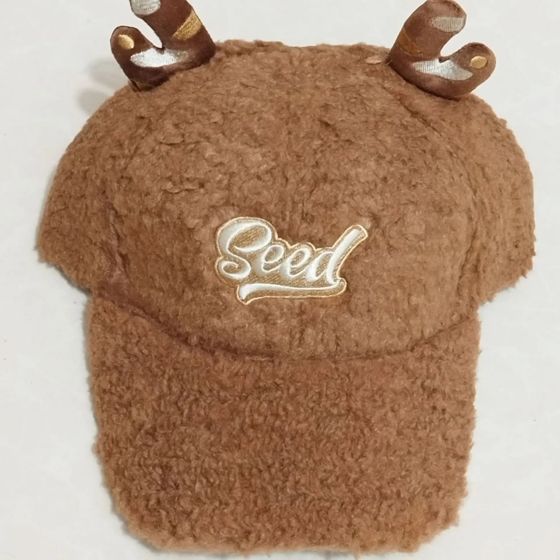 Black Fleece Berber Cap with Antler Embroidery for Women