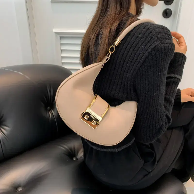 Black High-End Lock Armpit Bag for Women — feature 14