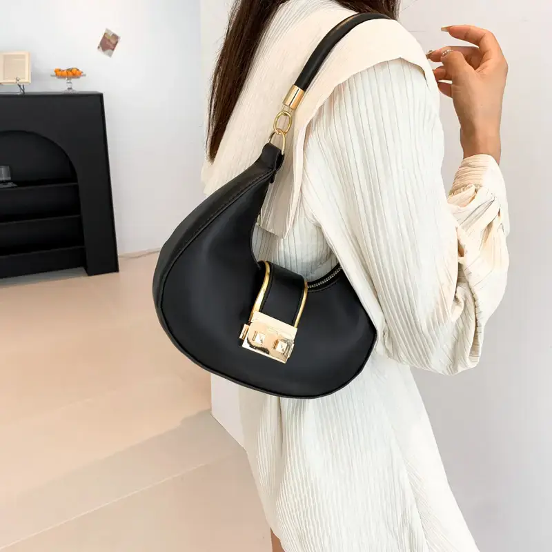 Black High-End Lock Armpit Bag for Women — feature 19