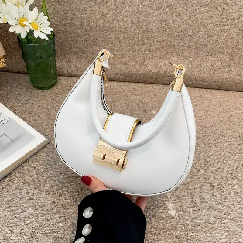 Black High-End Lock Armpit Bag for Women — feature 29
