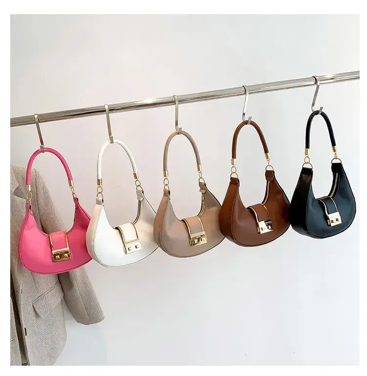 Black High-End Lock Armpit Bag for Women — feature 9