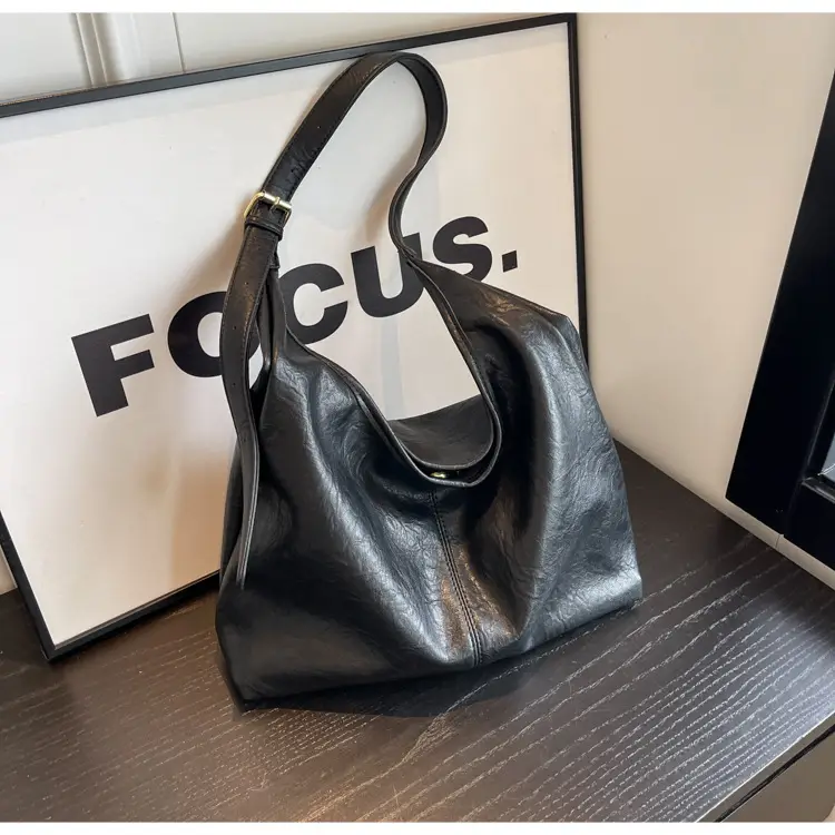 Women Retro Bucket Bag Brown Leather Large Capacity 2023 — feature 19