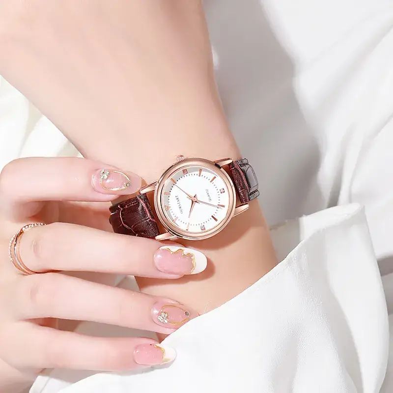 Women's Rose Gold Couple Watch with Brown Leather Band - Image 6