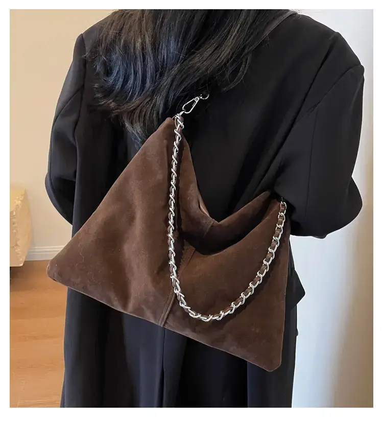 Black Velvet Shoulder Bag for Women 2023 — feature 1