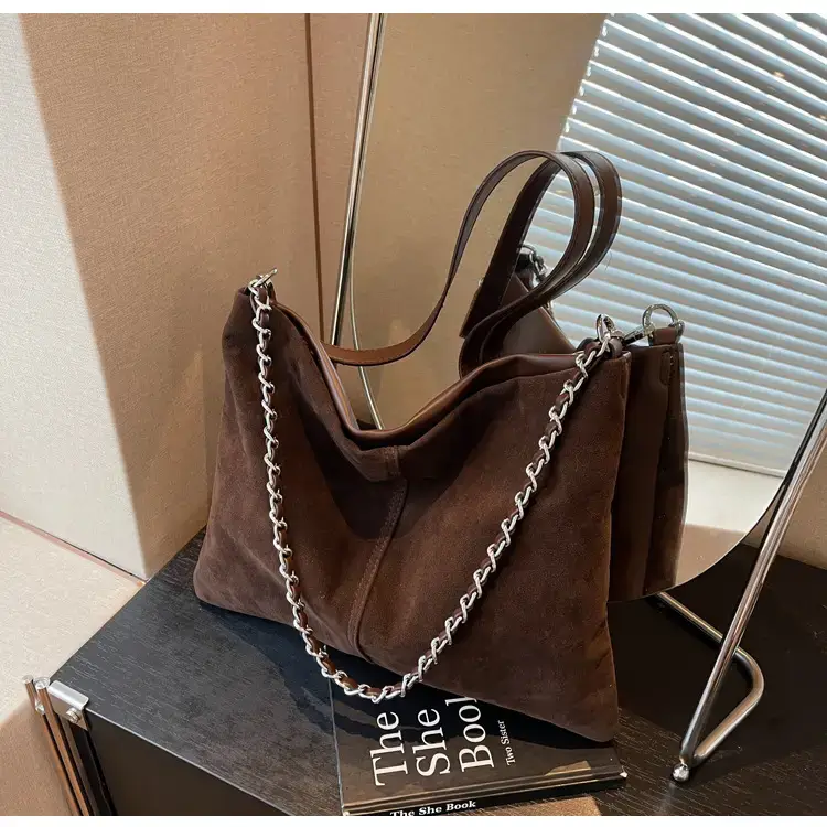 Black Velvet Shoulder Bag for Women 2023 — feature 22