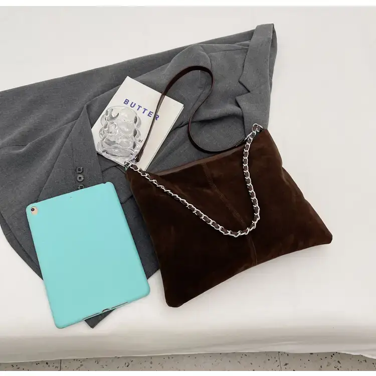 Black Velvet Shoulder Bag for Women 2023 — feature 26