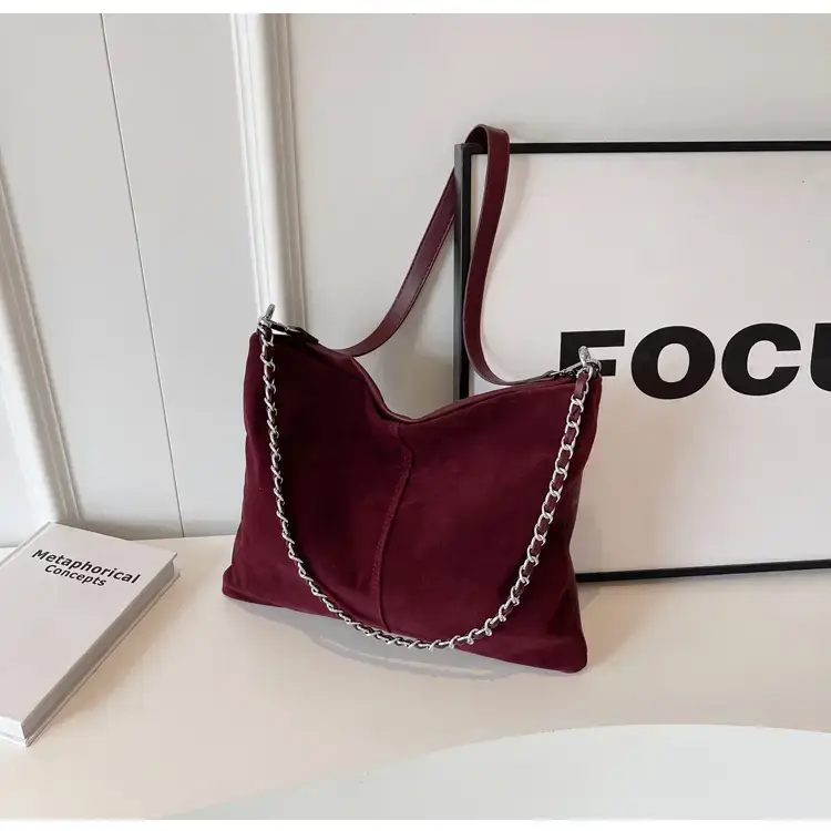 Black Velvet Shoulder Bag for Women 2023 — feature 33